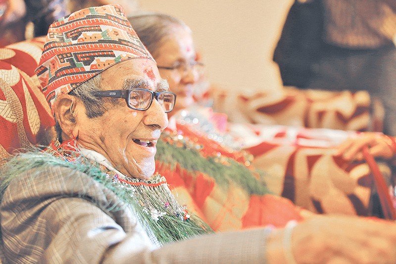 राष्ट्रकवि माधवप्रसाद घिमिरेको निधन 