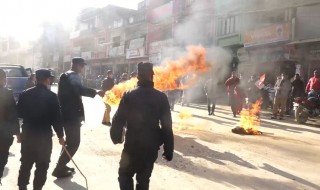 जनताले चिन्यो ओली सरकार चारै तिर भ्रष्टाचार (भिडियो सहित)