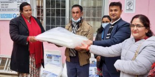 वालिङमा कृषिऔजार हस्तान्तरण