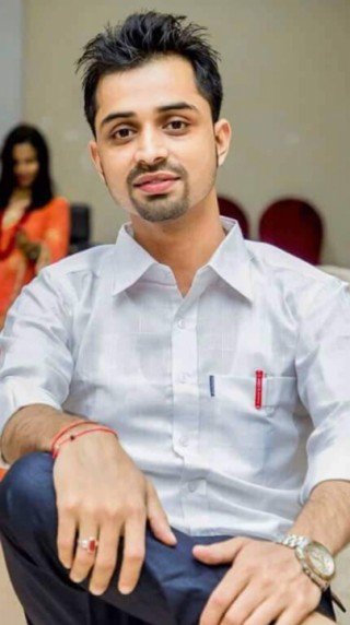 समाज सेवी युवा नेता न्यौपानेद्वारा जन्मदिनको अवसरमा पहिरो पिडितलाई आर्थीक सहयोग प्रदान