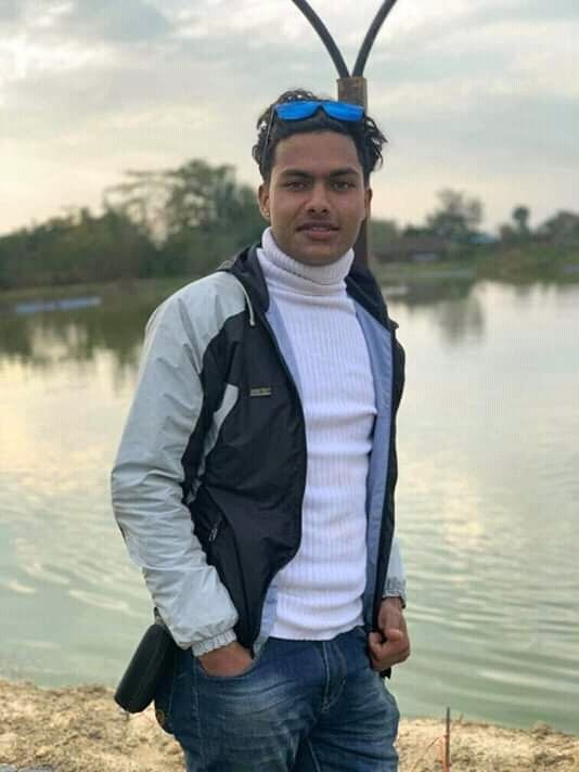 समाज सेवी युवा नेता भुर्तेलद्वारा जन्मदिनको अवसरमा पहिरो पिडितलाई आर्थीक सहयोग प्रदान
