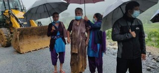 ठुलो दुर्घटना हुनबाट जोगिए पैयुँ गाउँपालिका अध्यक्ष र  उपाध्यक्ष