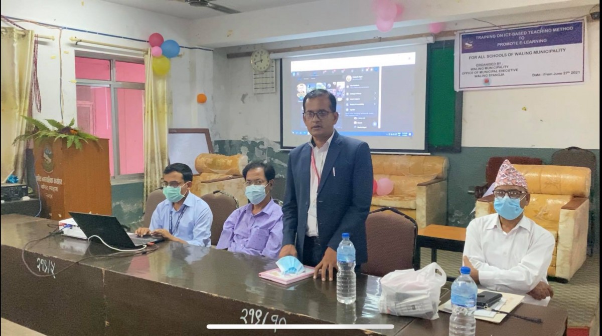 वालिङमा गुणस्तरिय शिक्षाको लागि शिक्षकलाई आईसिटिमा आधारित तालिम