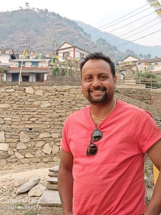 पैयुँको जोखिम बस्ती स्थानान्तरणको लागि युवा समाजसेवी डुम्रेद्वारा जन्मदिनमा आर्थिक सहयोग