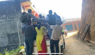 क्षमताभन्दा बढी यात्रु बोक्दा सवारीसाधन दुर्घटना