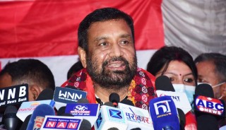 विमलेन्द्र निधिद्वारा कांग्रेस सभापतिमा उम्मेदवारी घोषणा