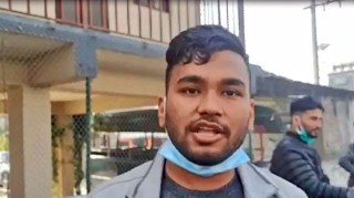 ‘एमाले निरंकुश भयो, पर्चा पनि बाँड्न दिइएन’