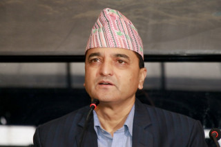 कोरोना रोकथामको विषयमा एमालेले प्रधानमन्त्री भेट्दै