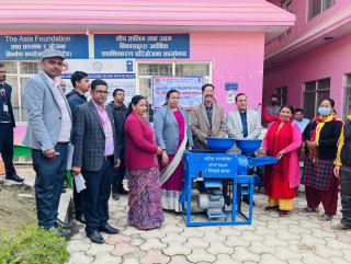वालिङमा  उद्यमी तथा कृषकहरुलाई कृषि सामाग्री बितरण