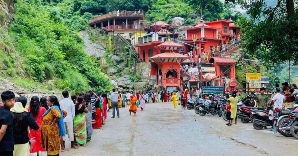 साउनको पहिलो सोमबार, शिवालयहरुमा भक्तजनको भिड