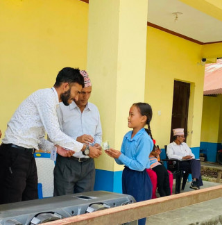 पैयूँमा बाल दिवशको अवसरमा वक्तृत्व कला प्रतियोगिता सम्पन्न