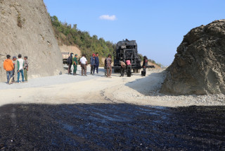 हरिनास गाउँपालिका कालोपत्रेसहितको सडक सञ्जालमय बन्दै