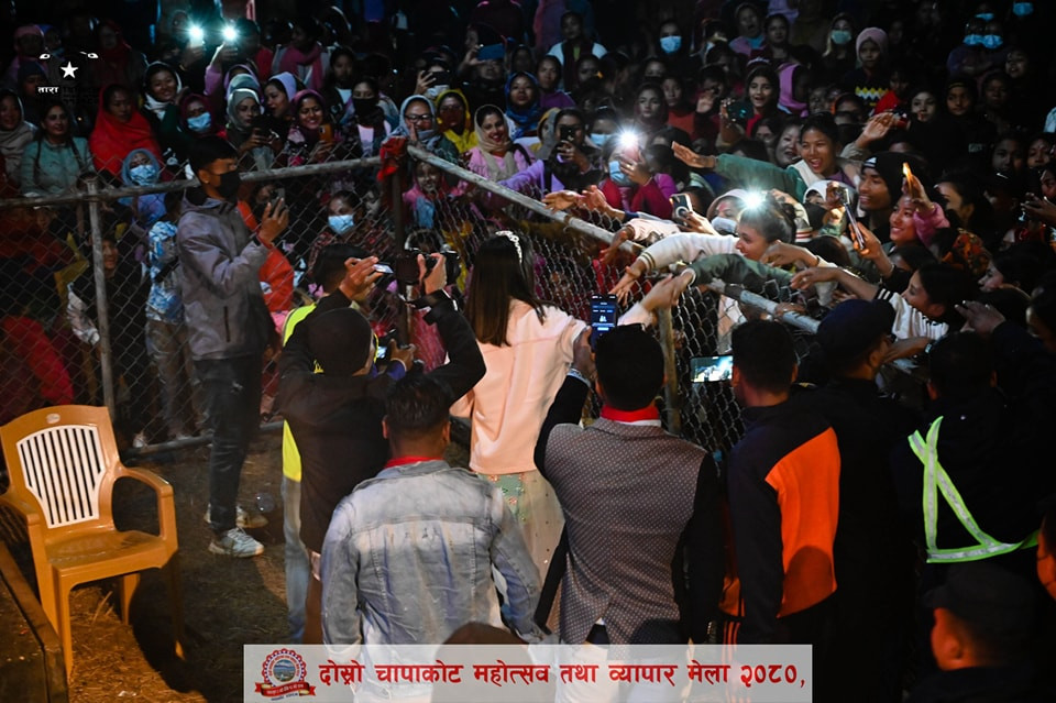 भलिबल प्रतियोगिताले रौनकता ल्यायो, चापाकोट महोत्सव सफलोन्मुख