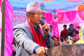 विकासको काममा बजेट बाधा बन्दैन –मन्त्री गुरुङ 
