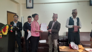 बिरुवा गाउँपालिकाले शिक्षकहरुलाई पदस्थापनसहित विद्यालय पठायो