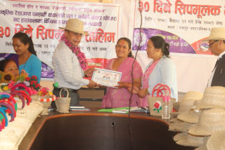 रामपुरमा हस्तकलासम्बन्धी तालिम प्रदान