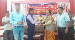 राष्ट्रिय युवा संघ नेपाल स्याङ्जाद्वारा रक्तदान कार्यक्रम सम्पन्न, १ सय ७ जनाले रक्तदान गरे 