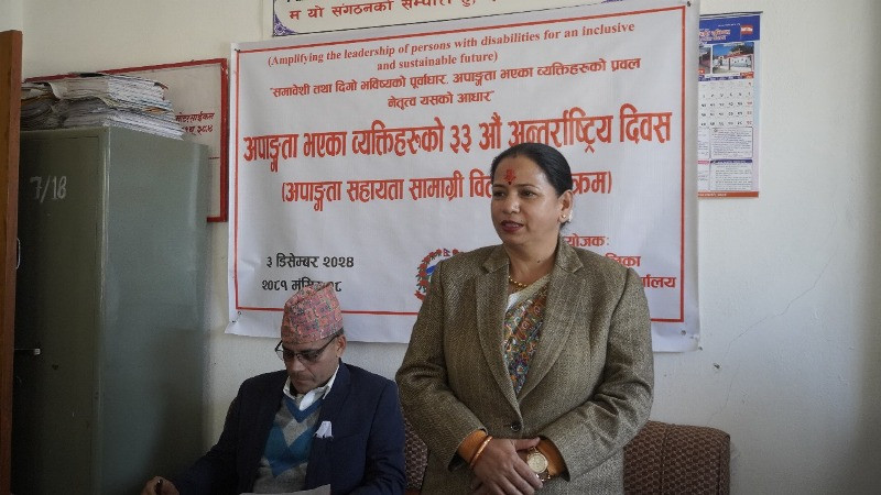 वालिङ नगरपालिकाद्वारा फरक क्षमता भएकालाई सहायता 