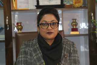 प्रमुख जिल्ला अधिकारी र पत्रकारबीच समसामियक विषयमा छलफल