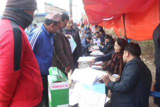रामपुर नगरपालिकाद्वारा घुम्ती शिविर मार्फत सेवा प्रवाह