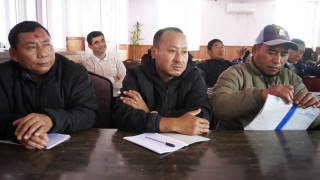 वालिङका बंगुर पालक किसानलाई स्थलगत तालिम