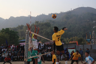 वालिङमा सञ्चालित महोत्सवमा शनिबार भलिबल प्रतियोगिताको सेमिफाइनलका खेल हुने