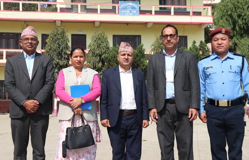 वालिङ नगरपालिकाद्वारा परीक्षा केन्द्र अनुगमन