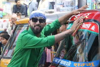 गायक एवम् मोडल भण्डारीको  ‘अटोवालादाई’  को छायाङ्कन अन्तिम चरणमा