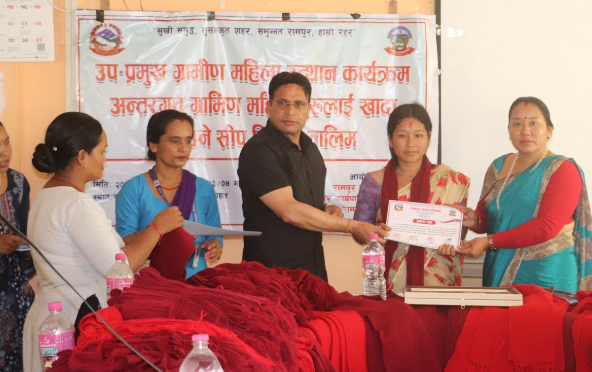 महिला उद्यमशीलतामा रामपुरको प्राथमिकता