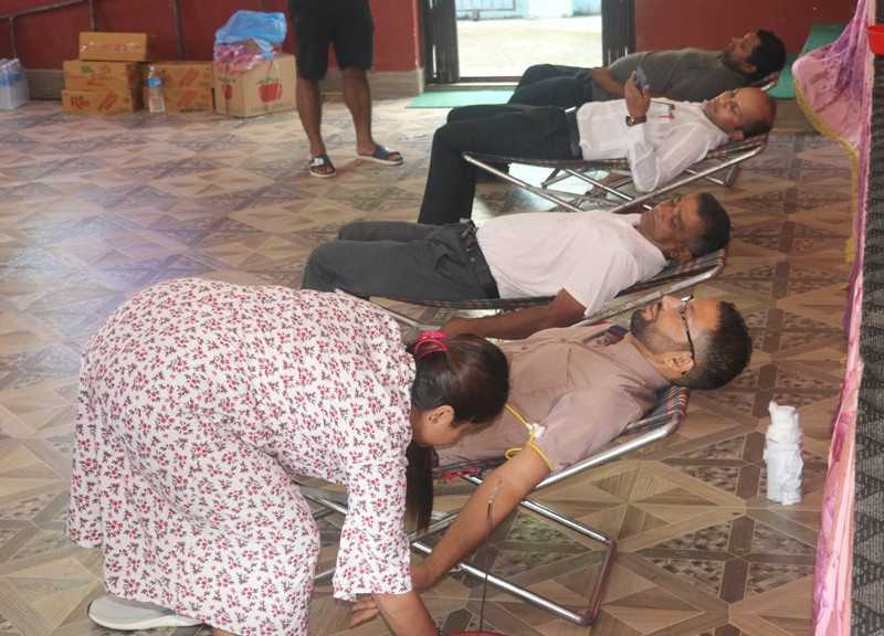 पुष्पलाल स्मृति दिवसको अवसरमा बृहत् रक्तदान कार्यक्रम सम्पन्न
