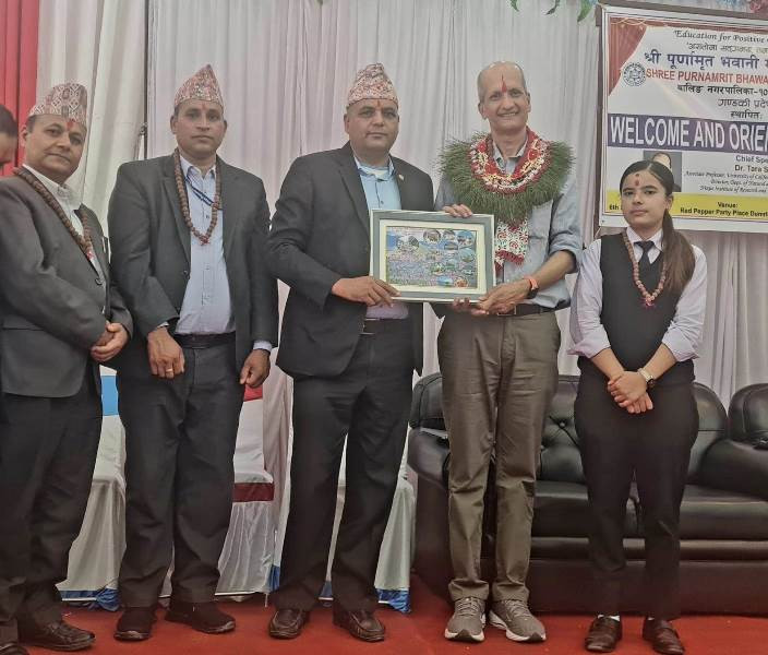 पूर्णामृत भवानी माविले ग¥यो विद्यार्थी स्वागत तथा पढ्दै कमाउदैसम्बन्धी अभिमुखीकरण