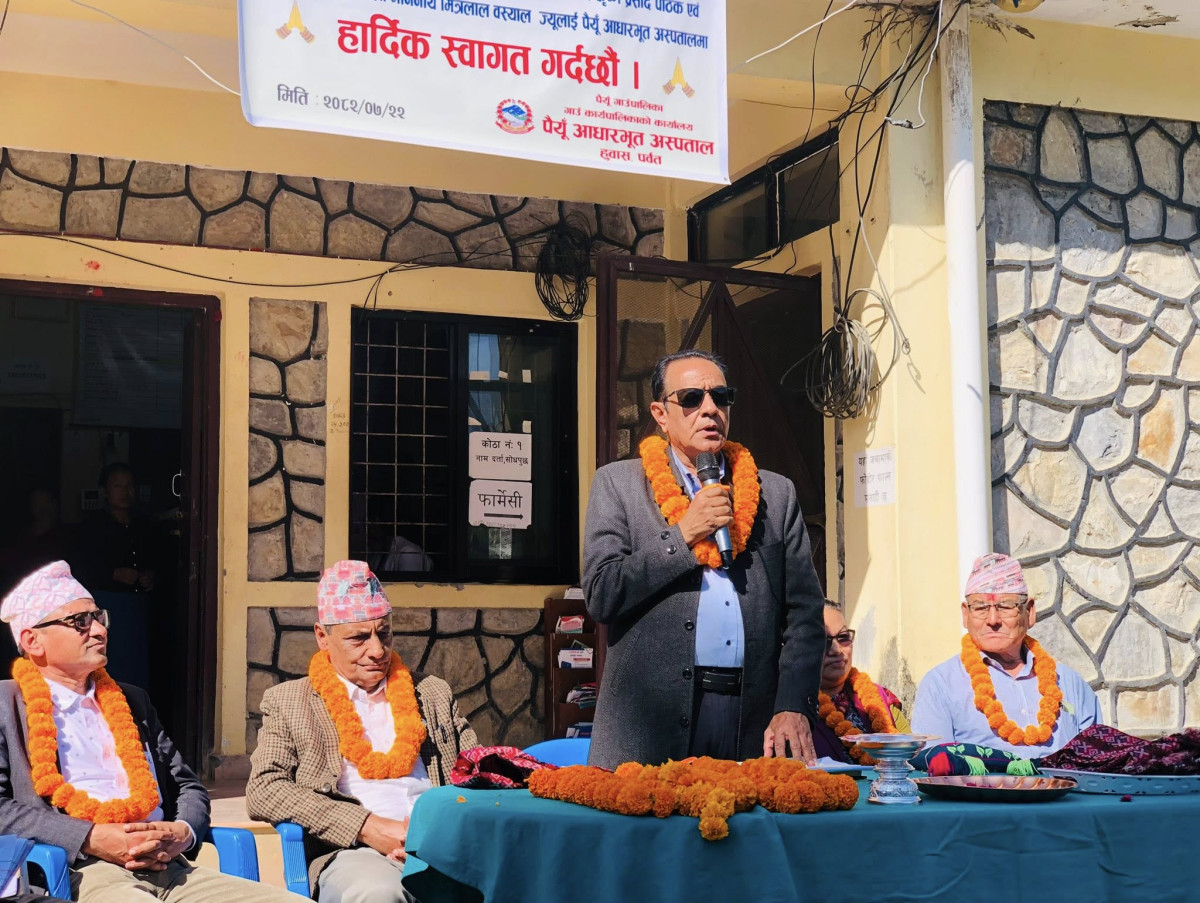प्रदेश मन्त्रीद्वारा पैयूँ अस्पतालको निरीक्षण, डायलिसिस सेवा सुरु गर्ने तयारी