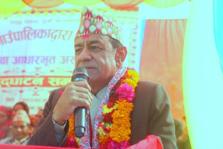 नागरिकको स्वास्थ्यलाई राज्यले पहिलो प्राथमिकता दिएको छ ः मन्त्री पाठक