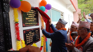 मेयरले ३ वर्ष भनेर ढाटे तर ५ वर्षपछि भयो भीरकोट नगरपालिकाको प्रशासकीय भवन उद्घाटन