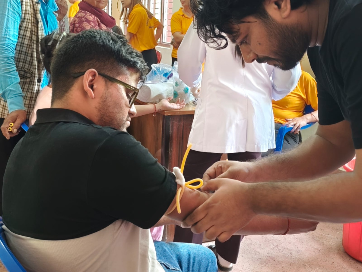 लायन्स क्लव अफ वालिङ ग्रीन होमको सक्रियतामा ३५० जनाको नमूना रगत सङ्कलन 